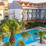 Silver Hotel Side