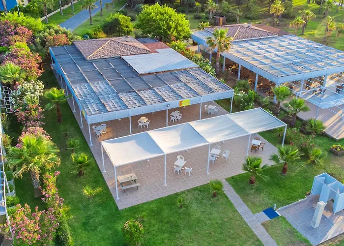 Silver Szálloda Side